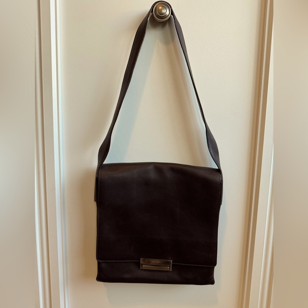 Joan Helpurn leather purse